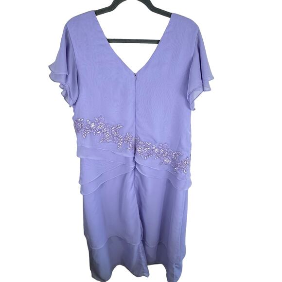 NWT Lilac Layered Chiffon Flutter Sleeve Embroidered Sequin Wedding Dress 16W - Picture 2 of 9